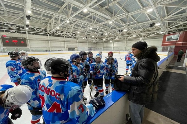 Хоккеисты из поселения Сосенское одержали еще три победы на московском этапе всероссийских соревнований 